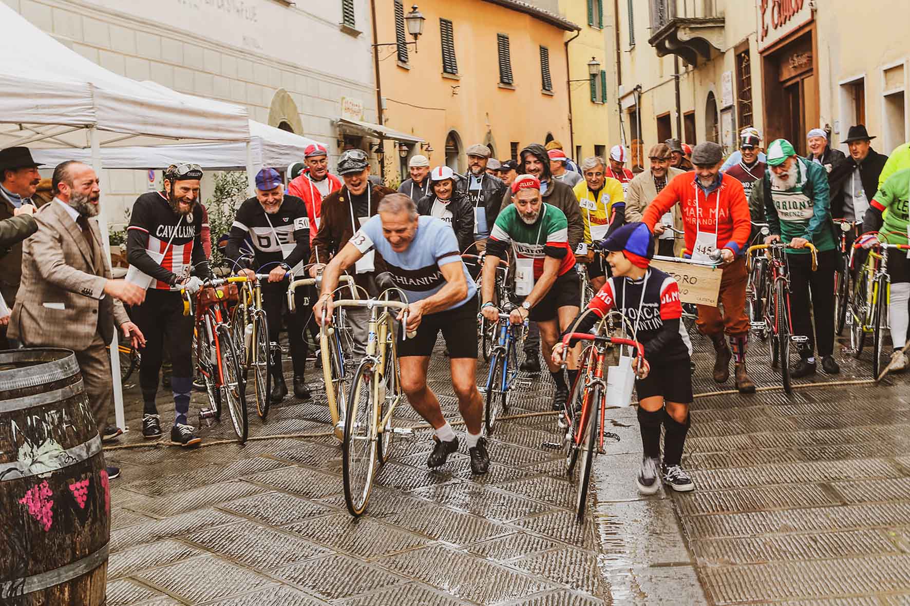 La ciclostorica più breve del mondo fa tappa a Marciano della Chiana